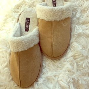 New, never worn.  Women’s Chaps brand slippers.